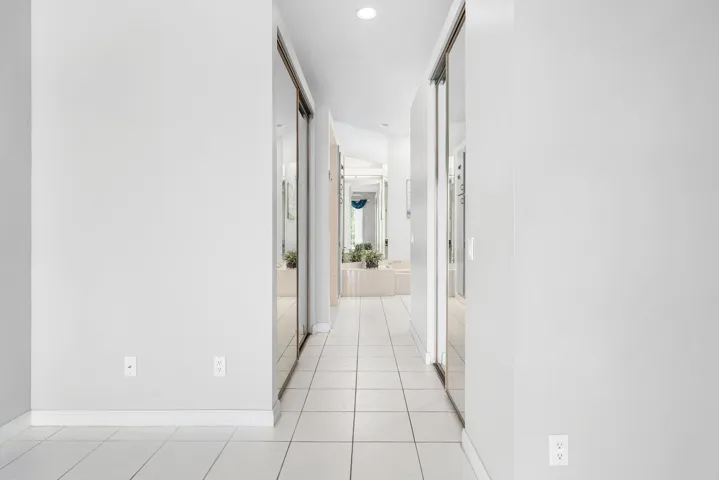 061-5022SoutheastInkwoodWay-HobeSound-FL