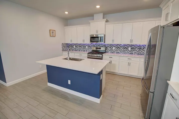Kitchen 2