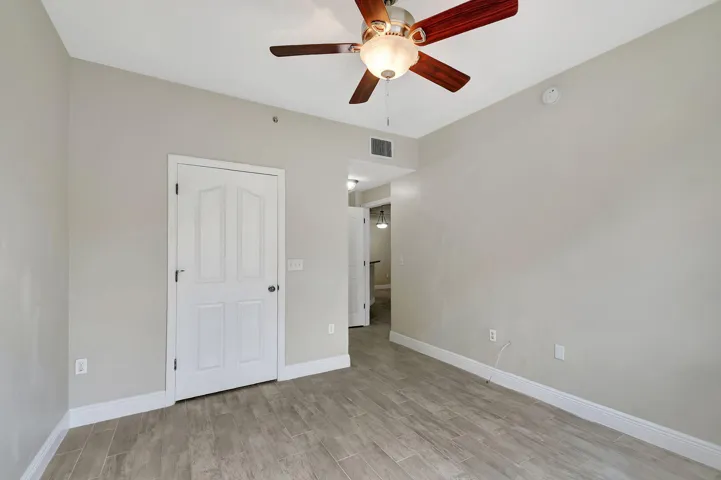 26-web-or-mls-Apartment (26)