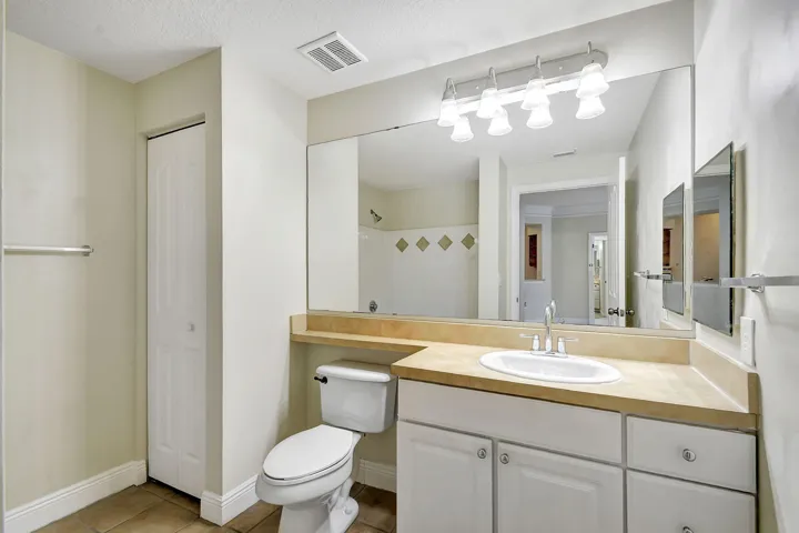23-web-or-mls-Apartment (23)