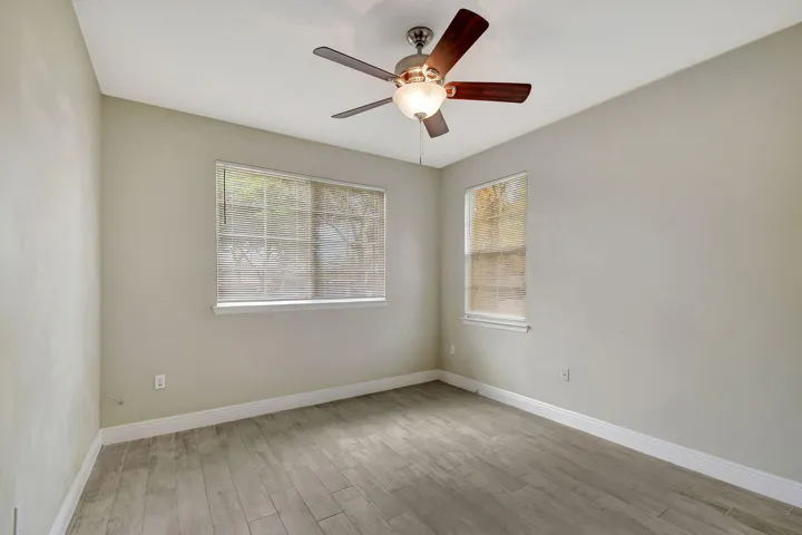 25-web-or-mls-Apartment (25)
