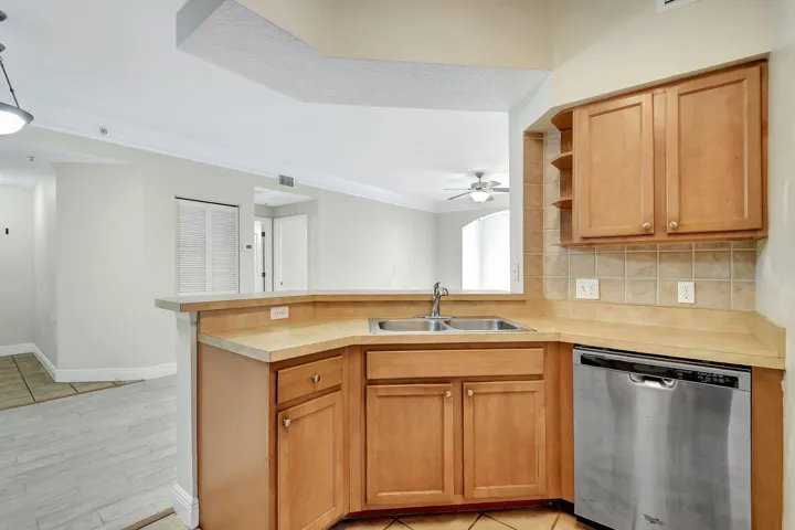 9-web-or-mls-Apartment (9)