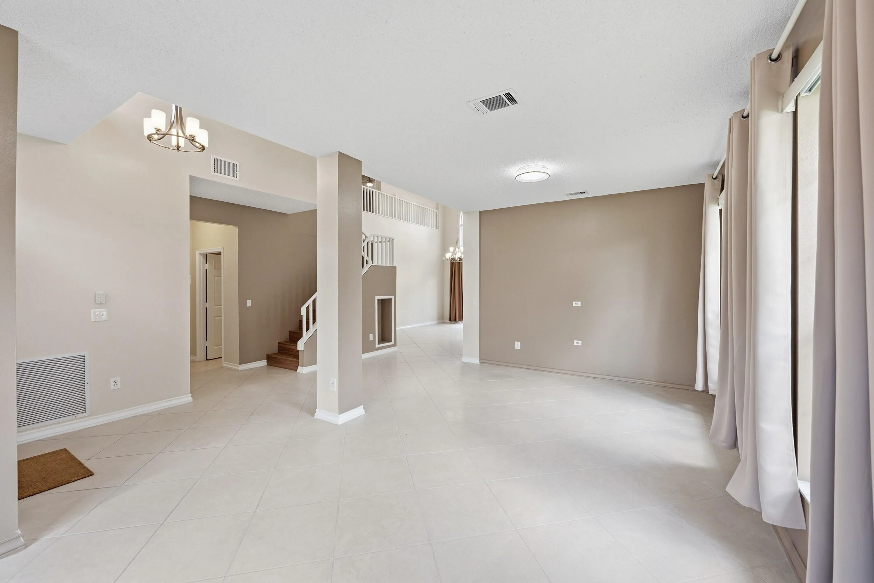 Room for both formal dining and living
