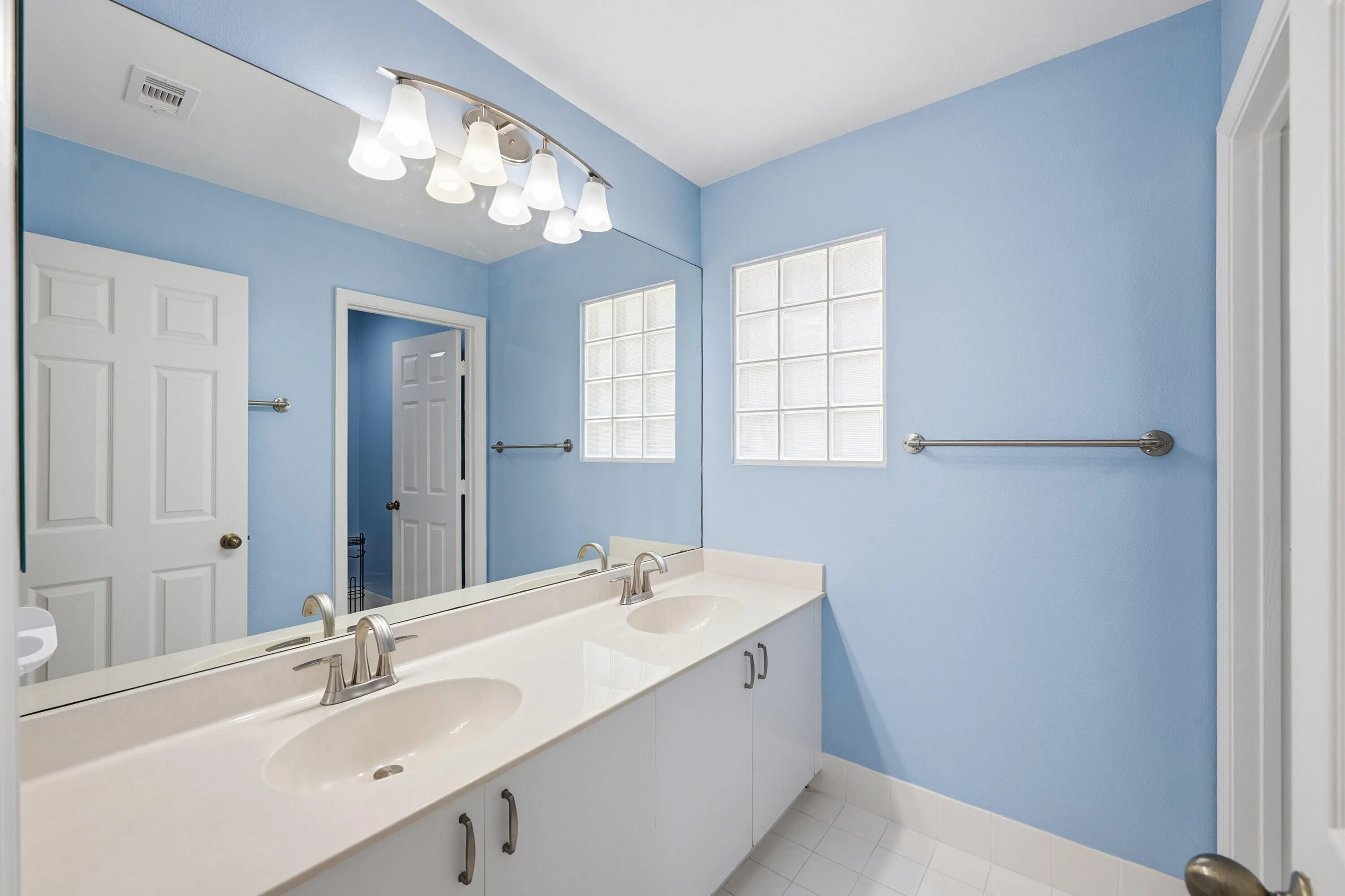 Upstairs bathroom