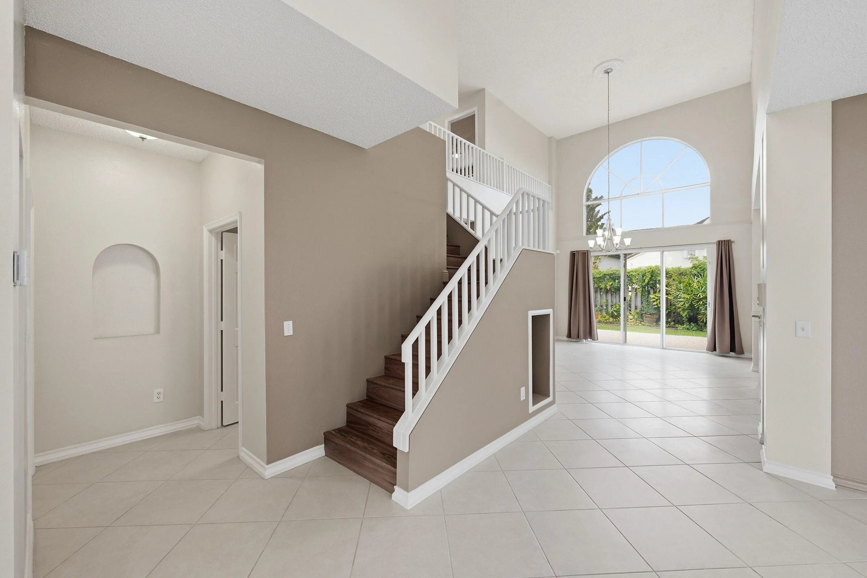 Entrance from foyer