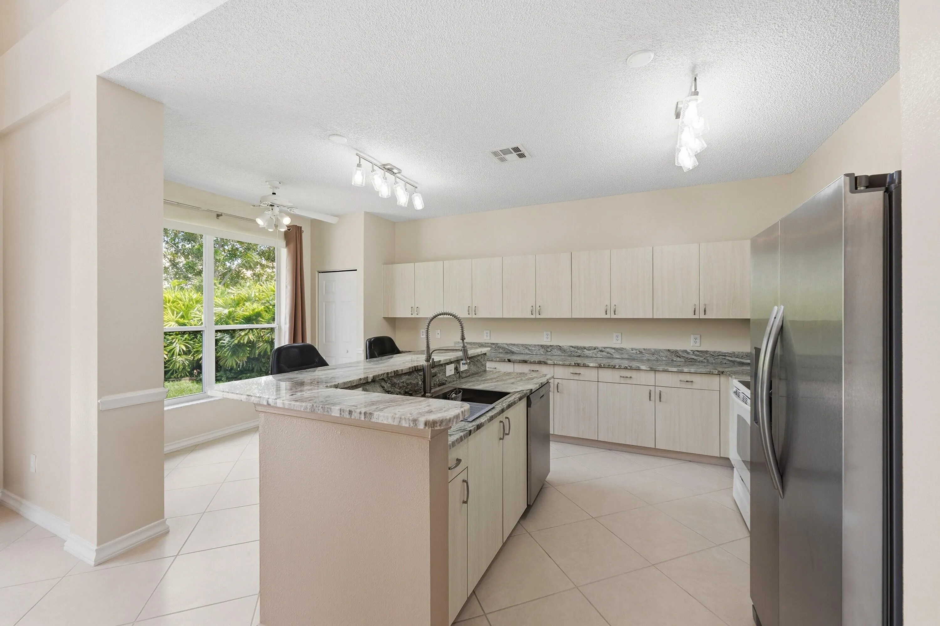 Kitchen directly off family room
