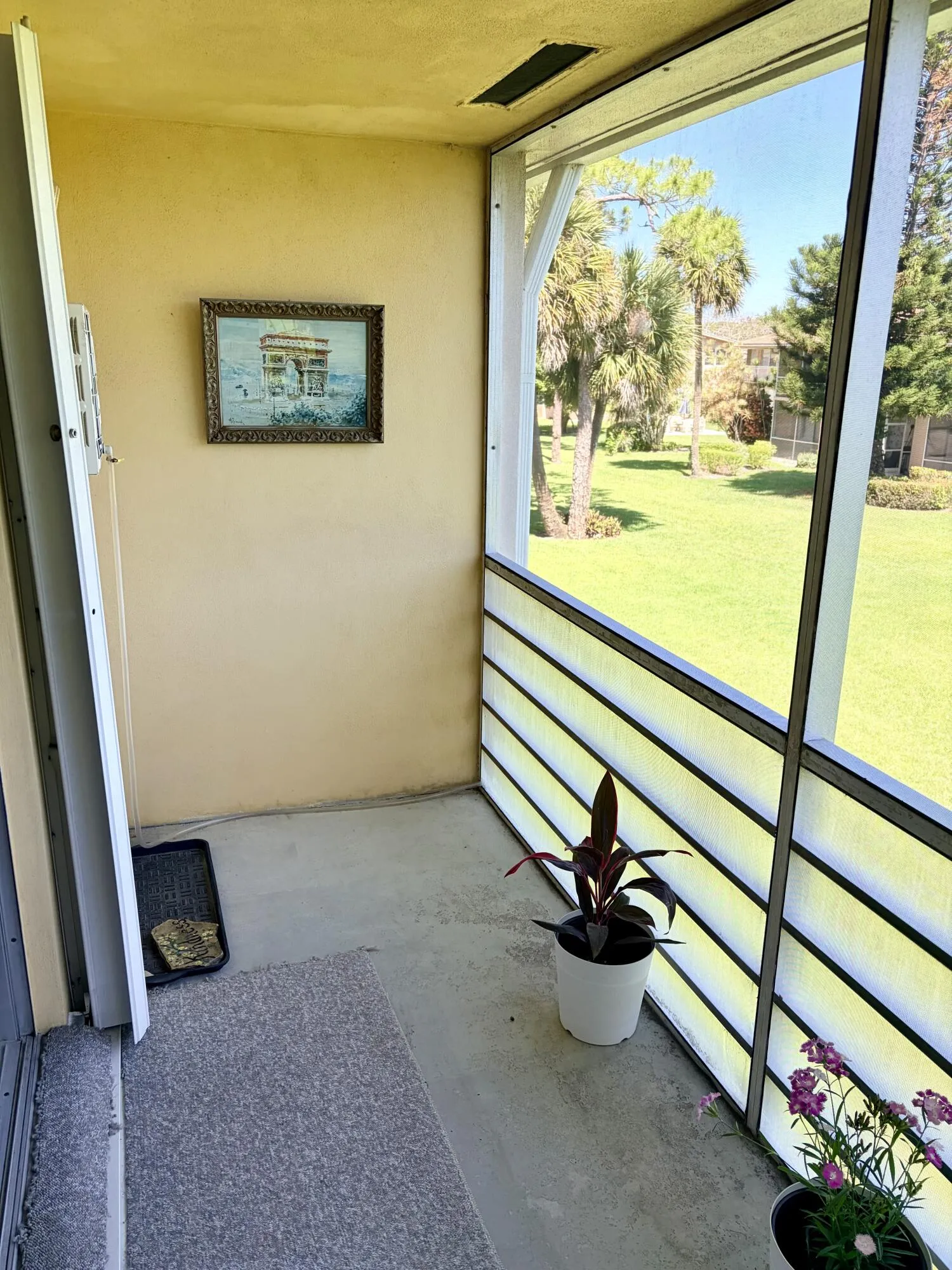 Enclosed porch