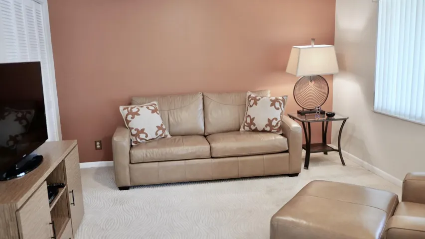 Guest bedroom