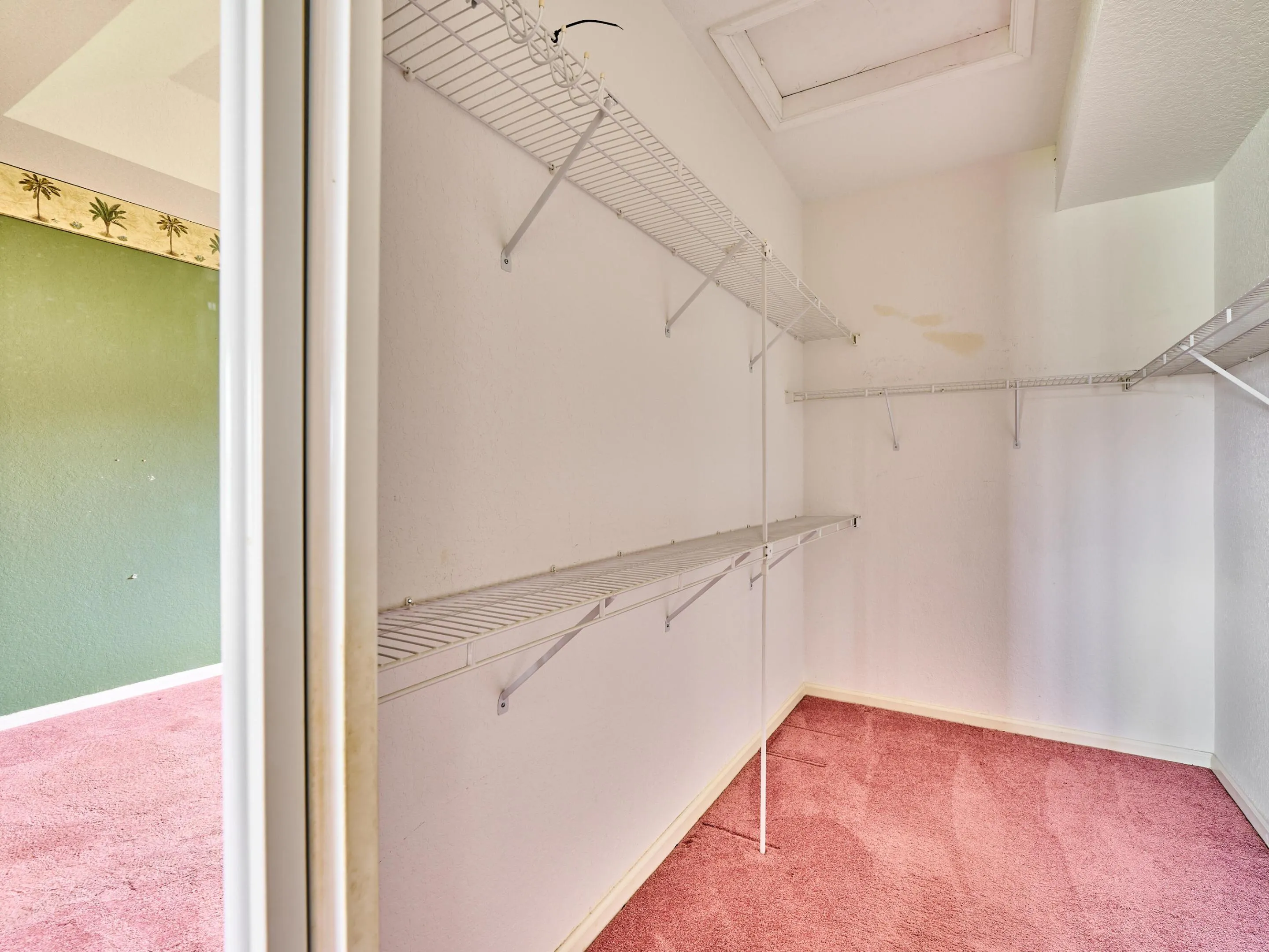 Primary Walk in Closet