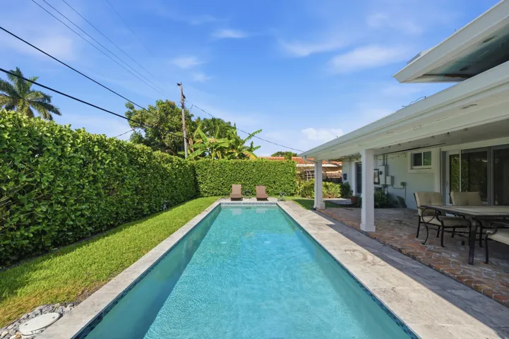 Pool 2