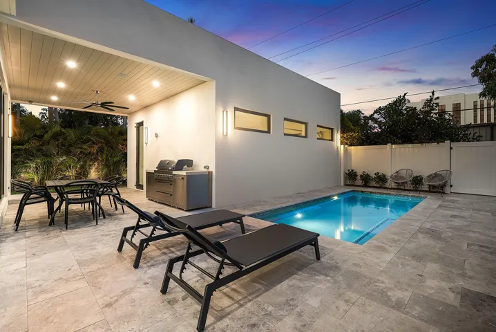 094-725Southeast4thAvenue-DelrayBeach-FL