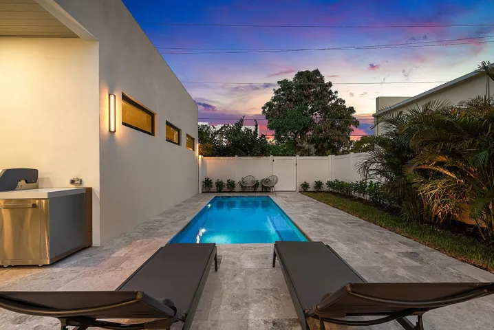 092-725Southeast4thAvenue-DelrayBeach-FL