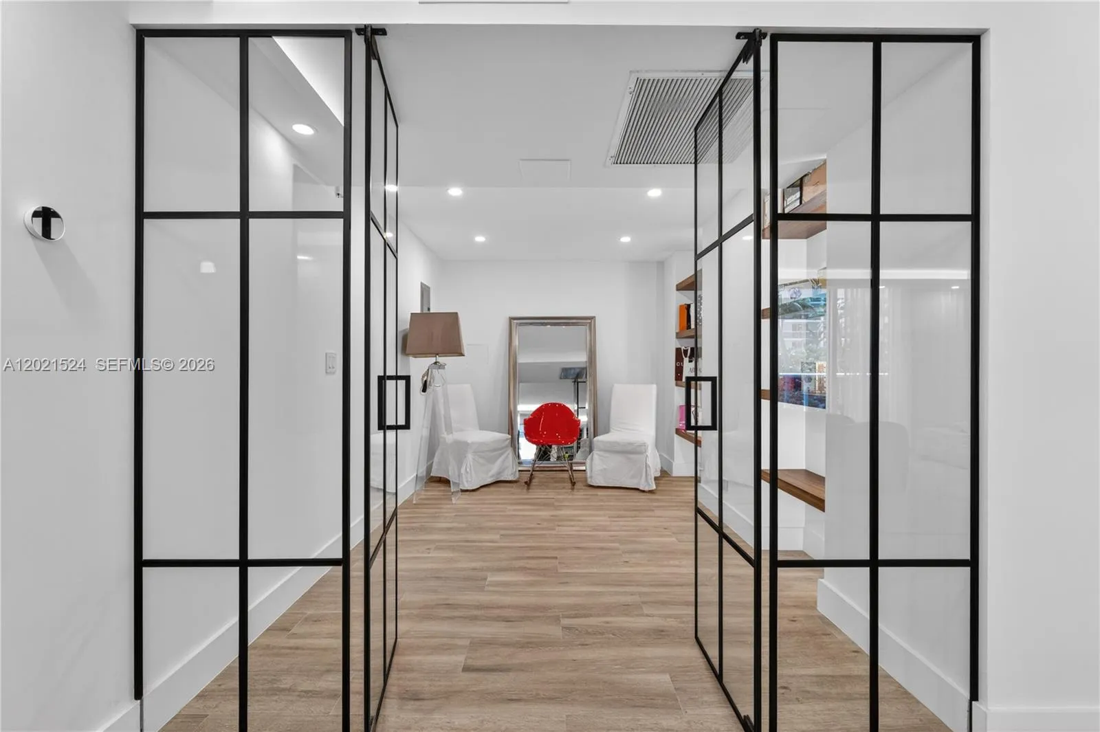 Property photo 32