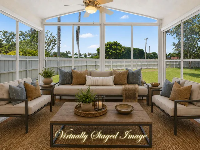 Virtual Staging_Florida Room_Text_4x3