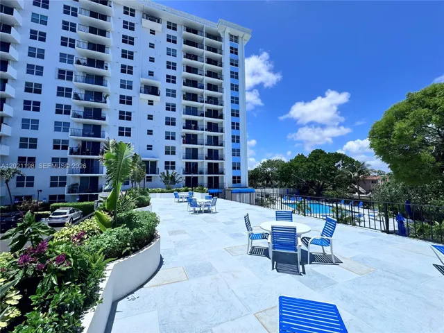 Sundeck