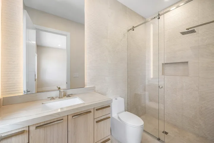 031-748Northeast72ndStreet-BocaRaton-FL-