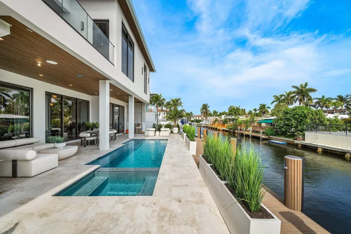 077-748Northeast72ndStreet-BocaRaton-FL-