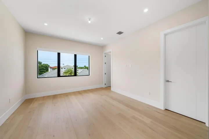 030-748Northeast72ndStreet-BocaRaton-FL-