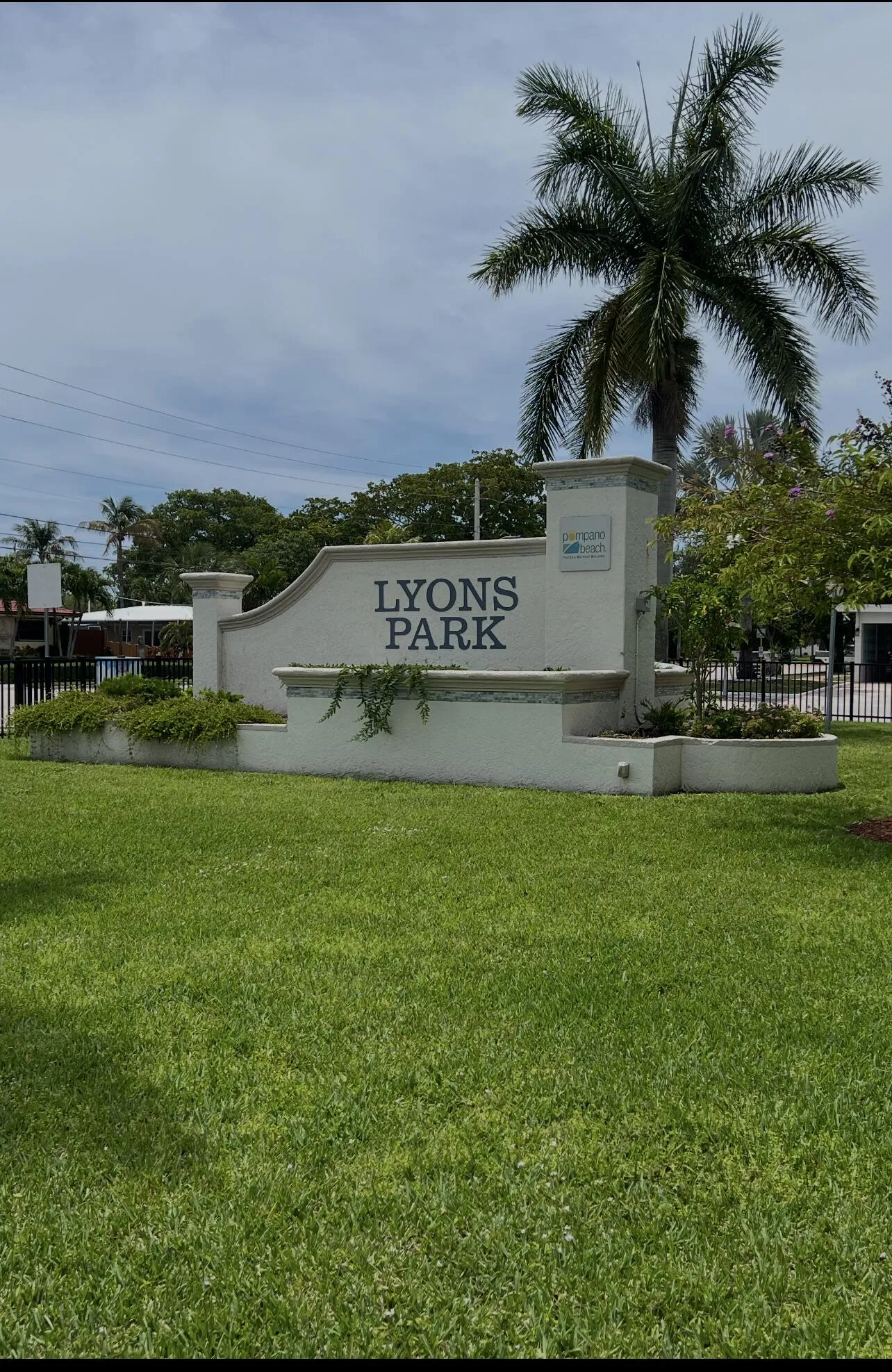 LYONS PARK