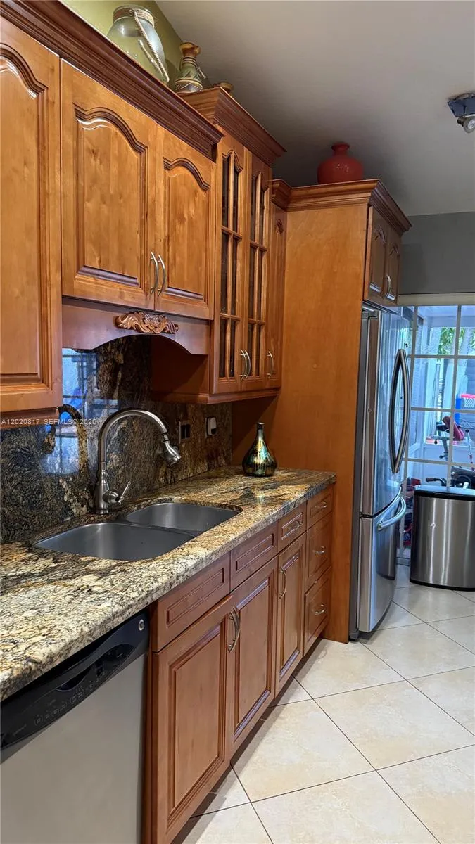 Property photo 63