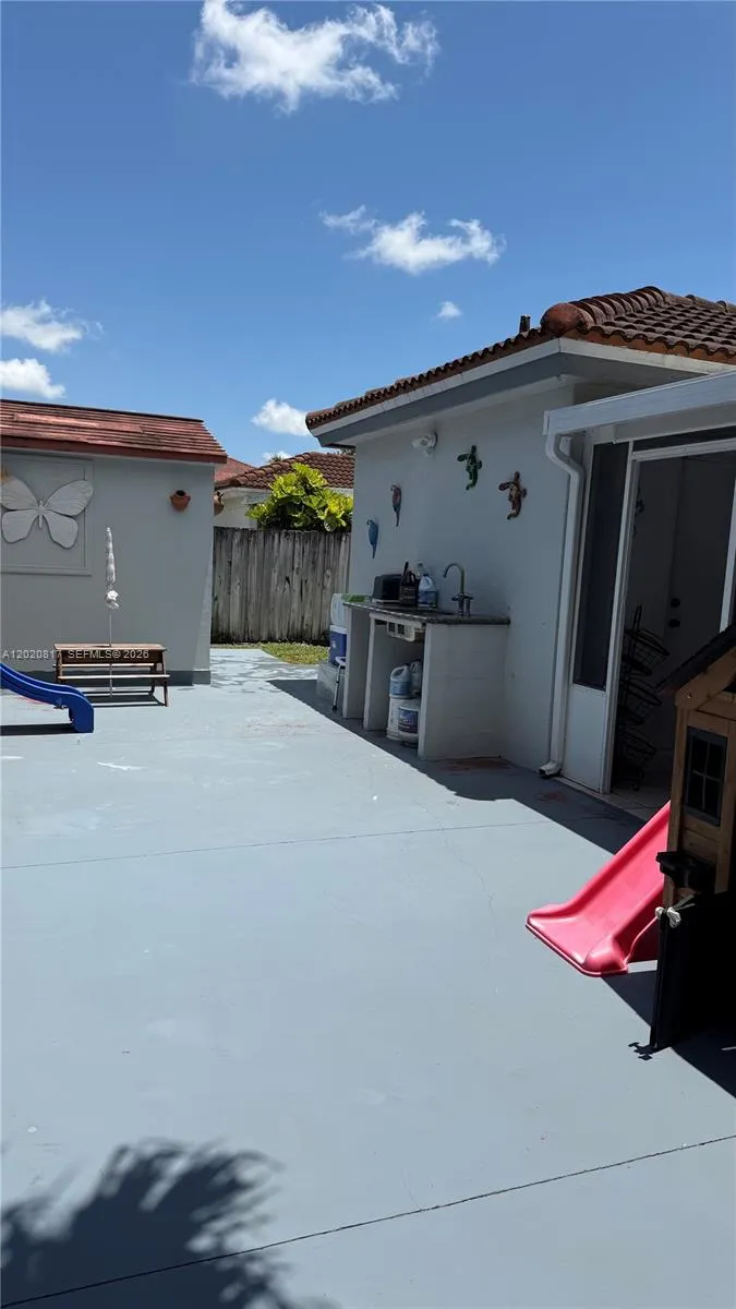 Property photo 73