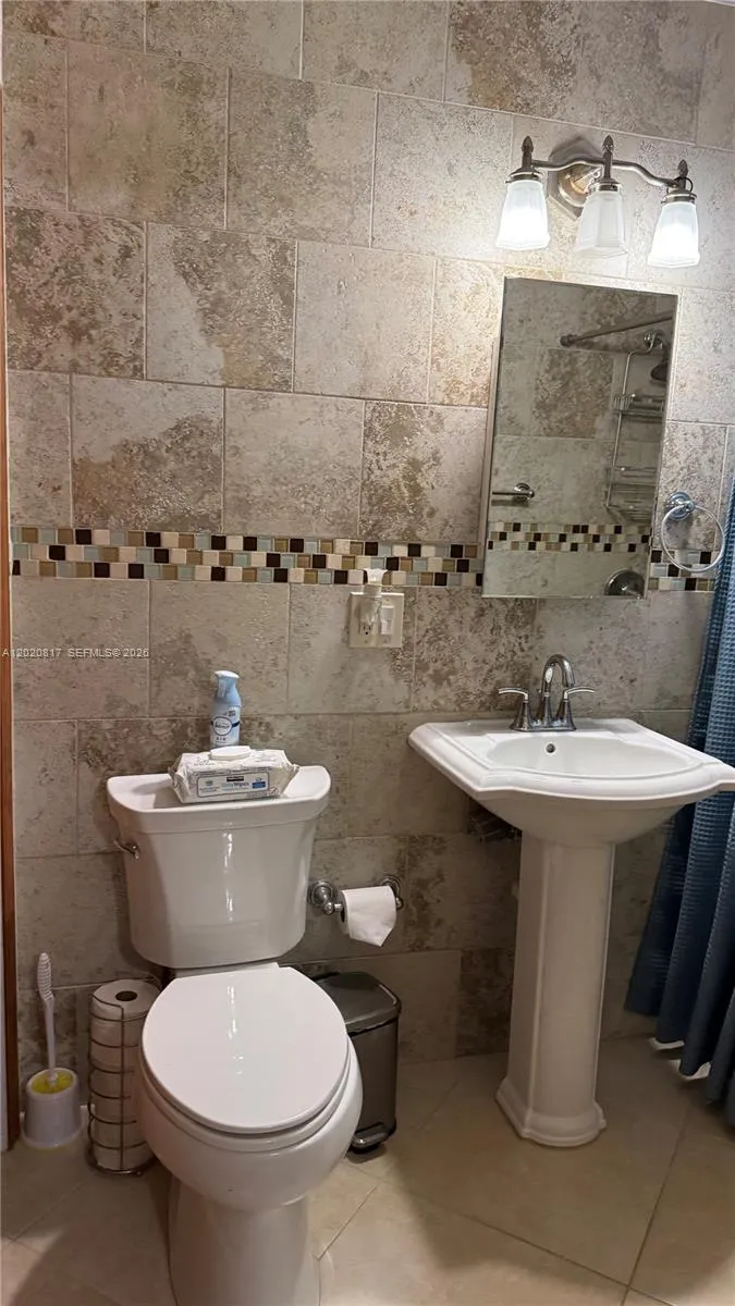 Property photo 98