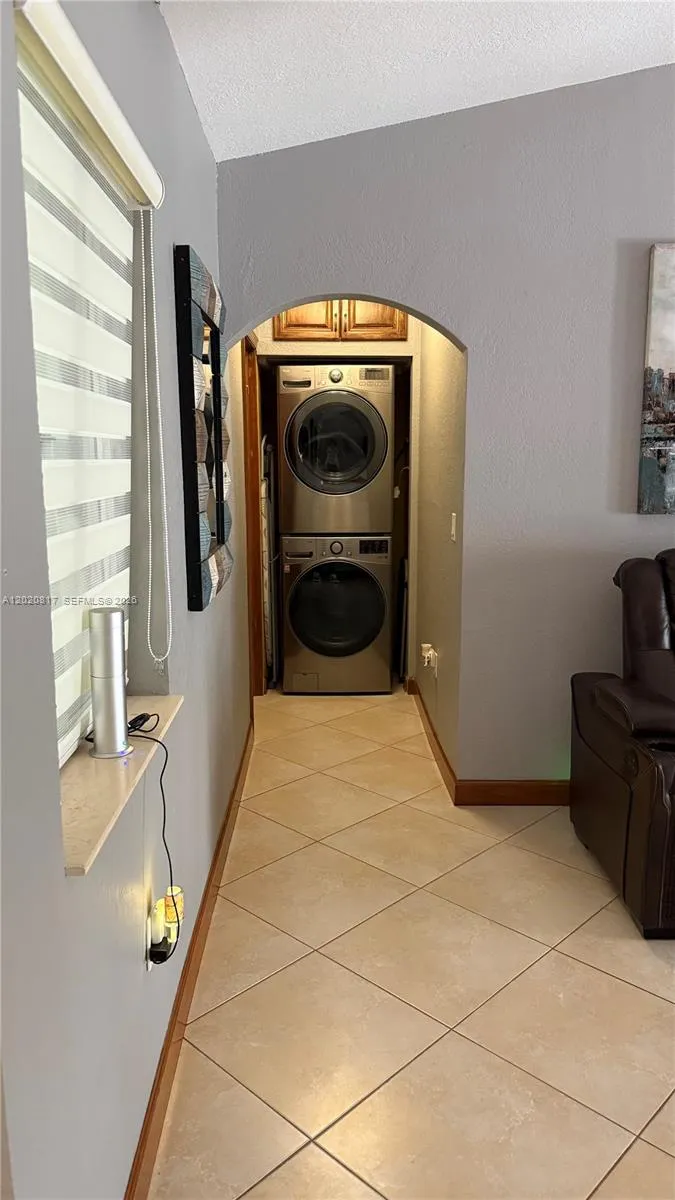 Property photo 77