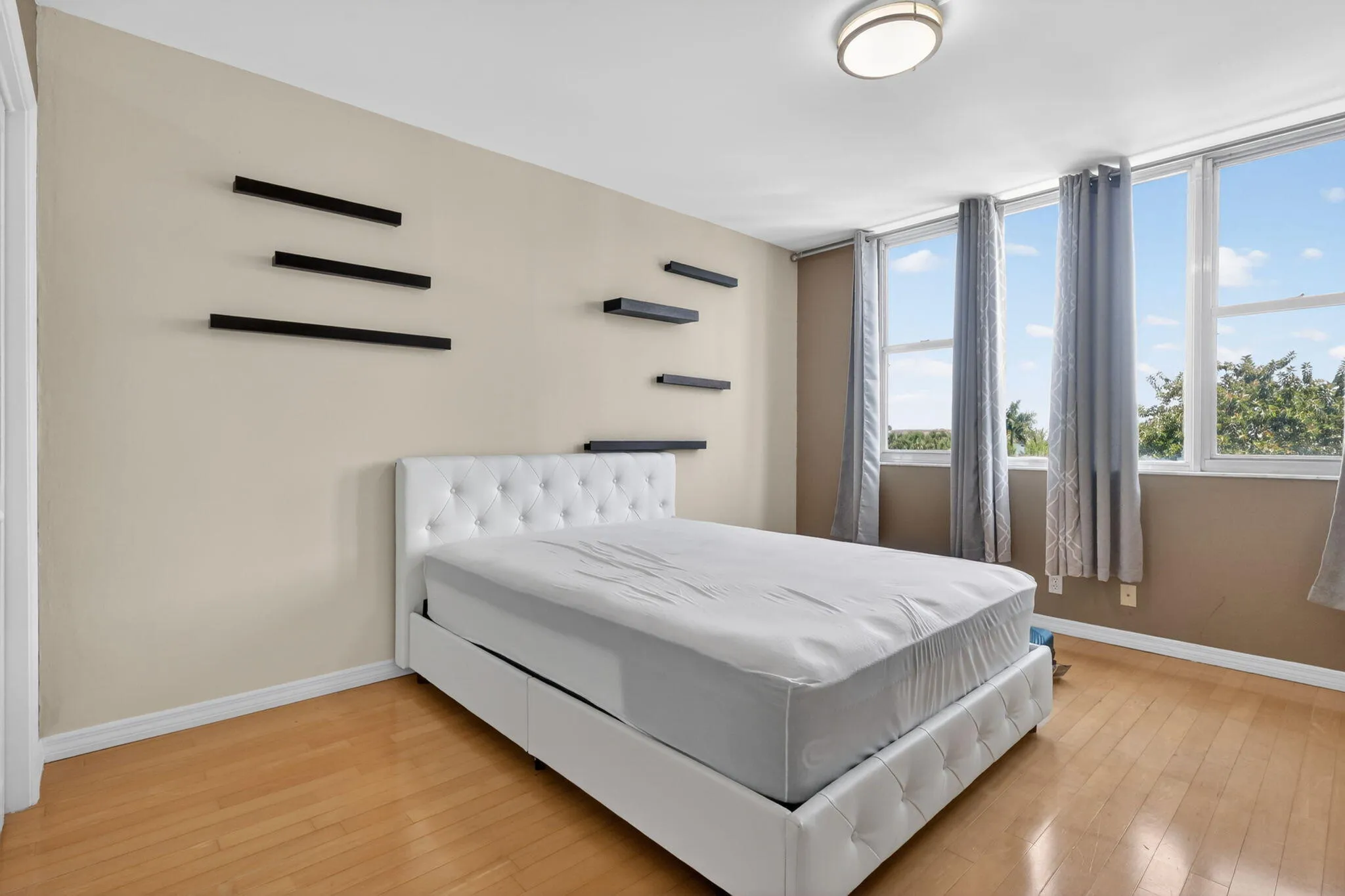 27-web-or-mls-8H3A8304