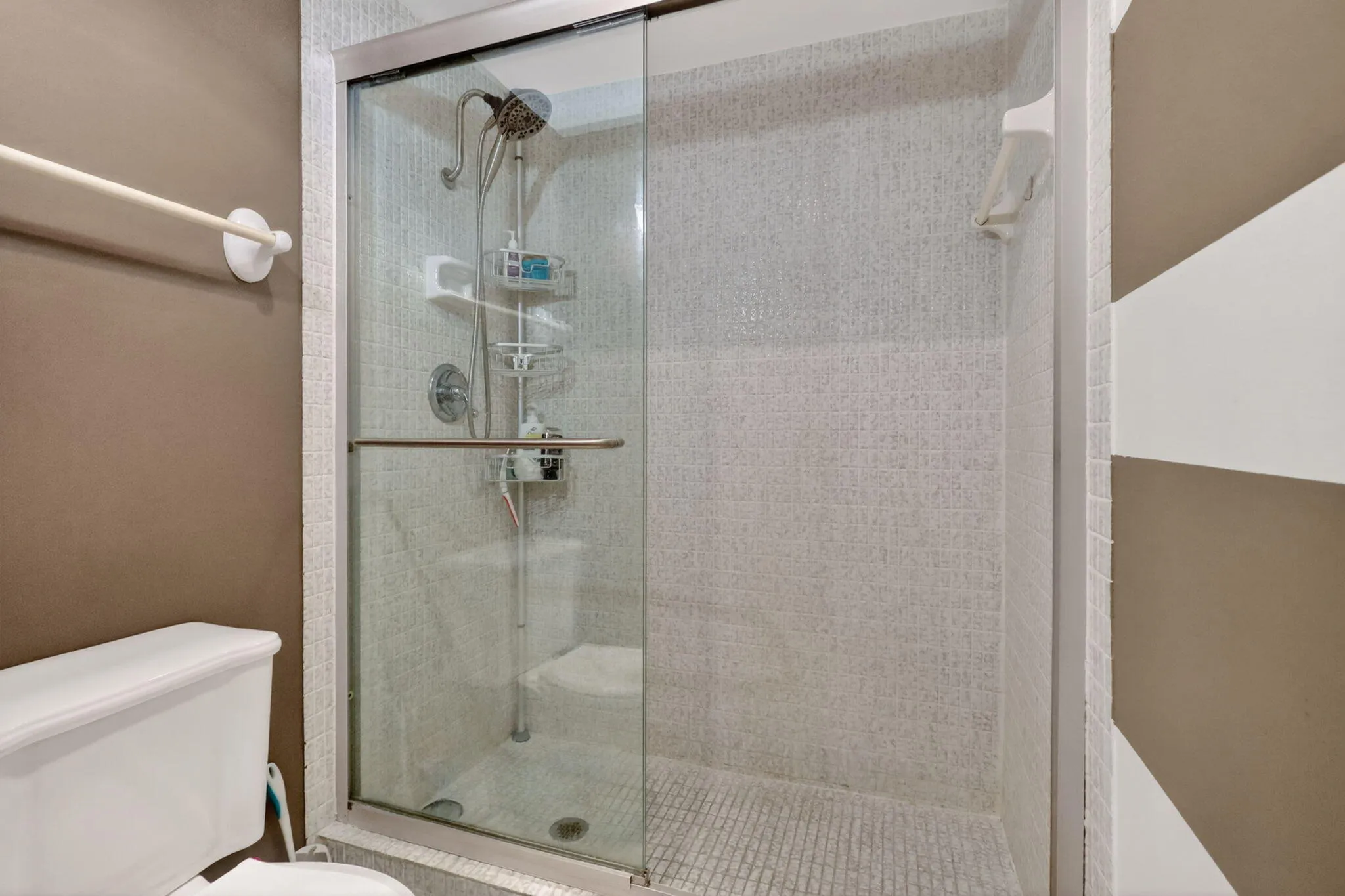 16-web-or-mls-8H3A8244
