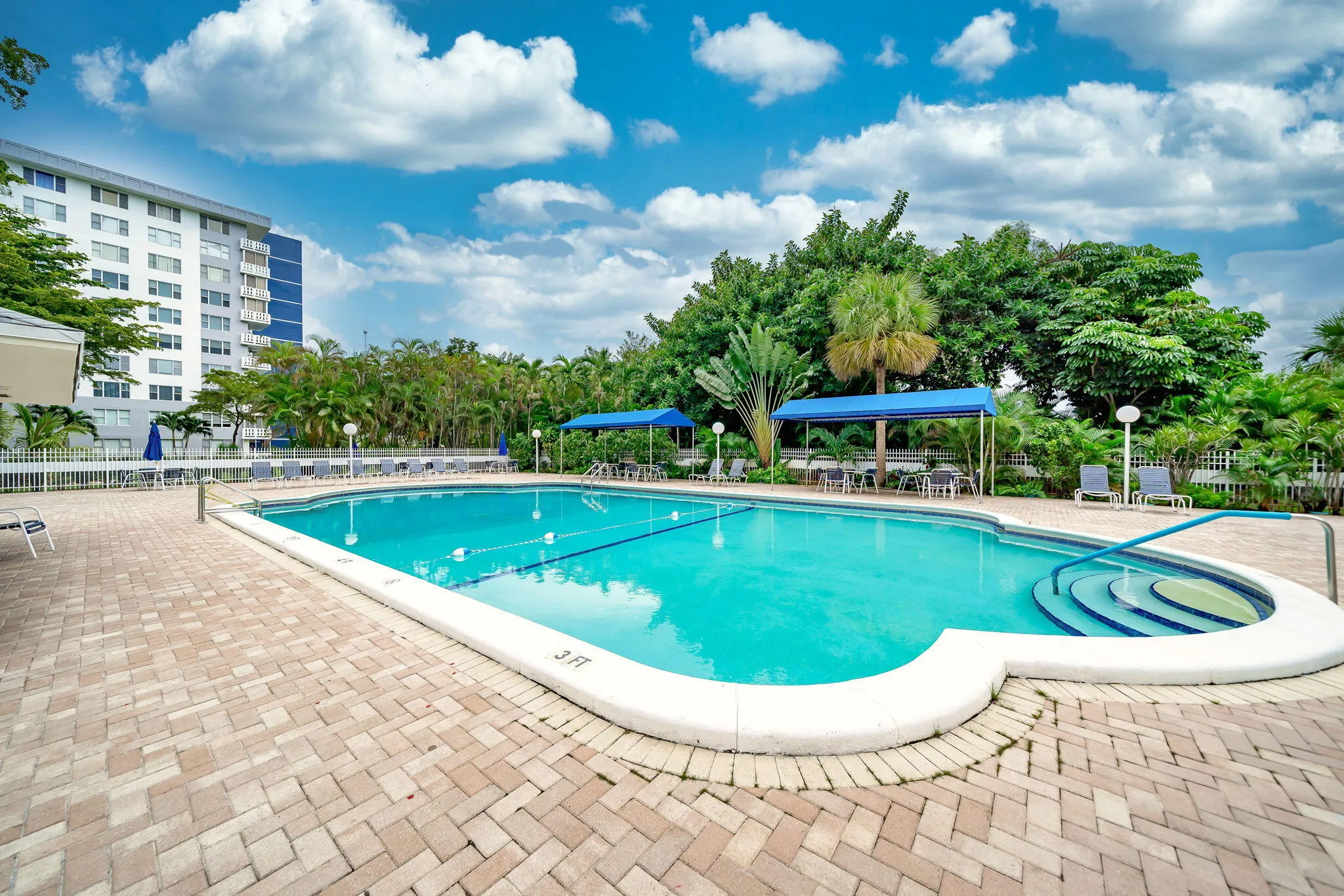 42-web-or-mls-01_01_exterior-80