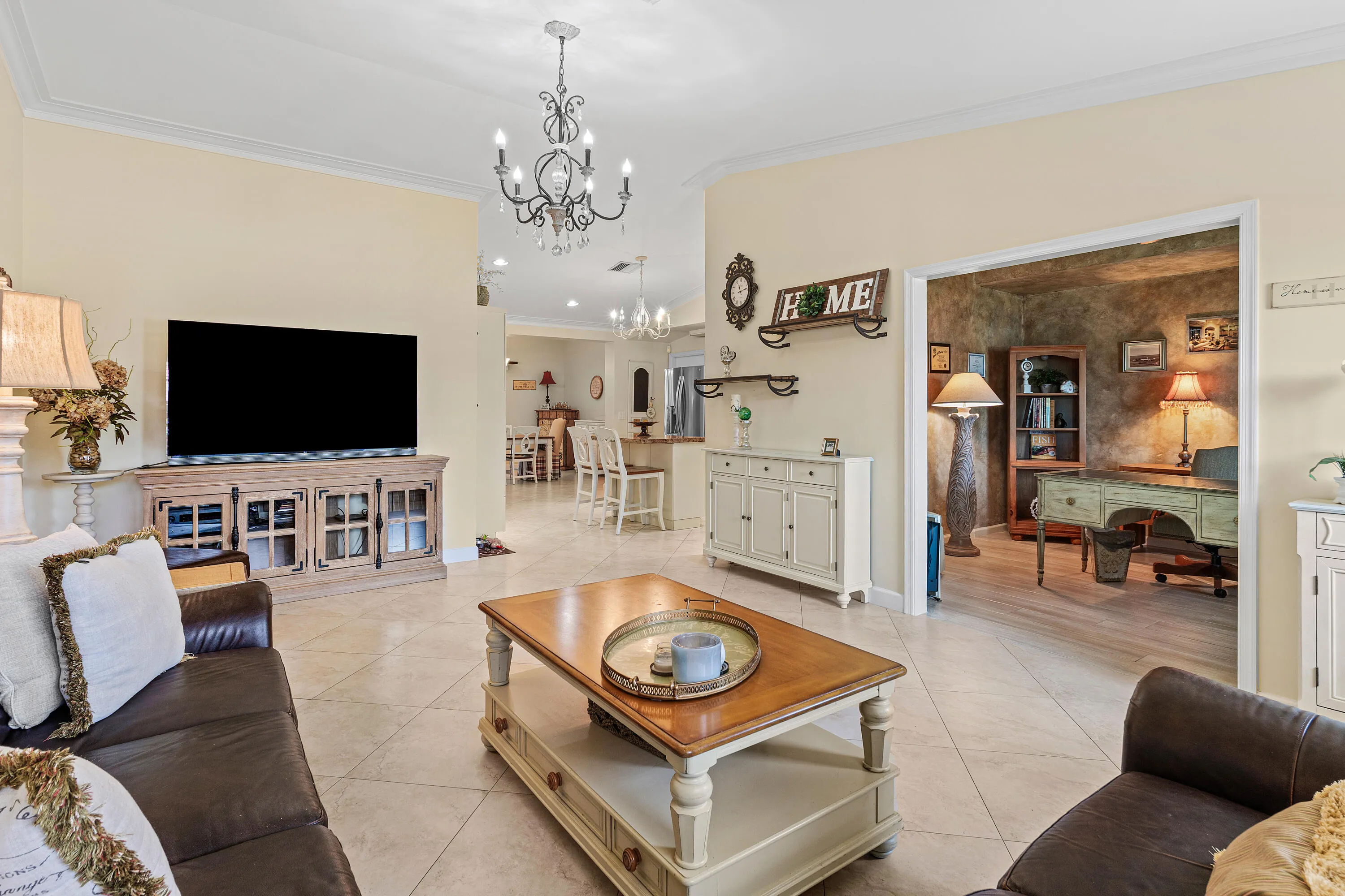 Living Room perfect for entertaining
