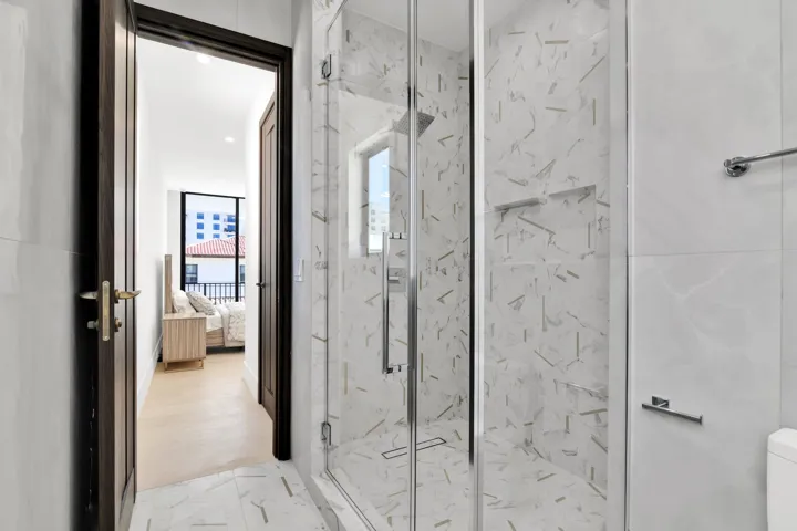 Bathroom #2