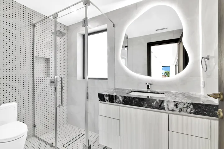Bathroom #2