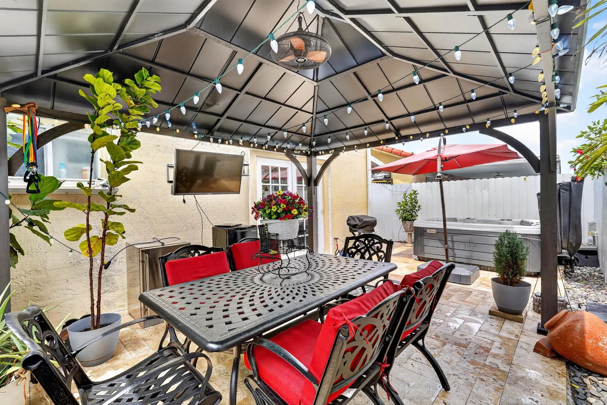 Property photo 25