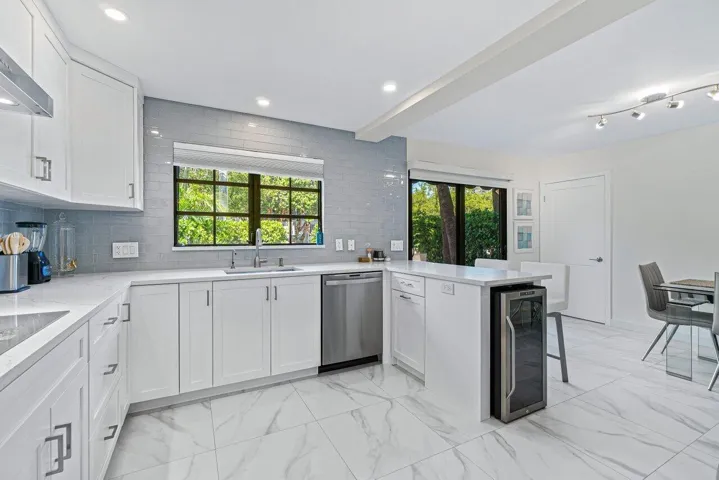 012-200SouthOceanBoulevard-DelrayBeach-F