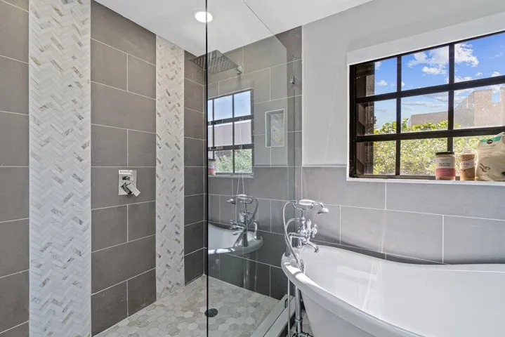 023-200SouthOceanBoulevard-DelrayBeach-F