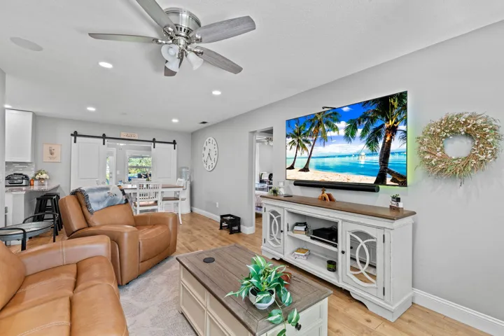 9-web-or-mls-A7405431