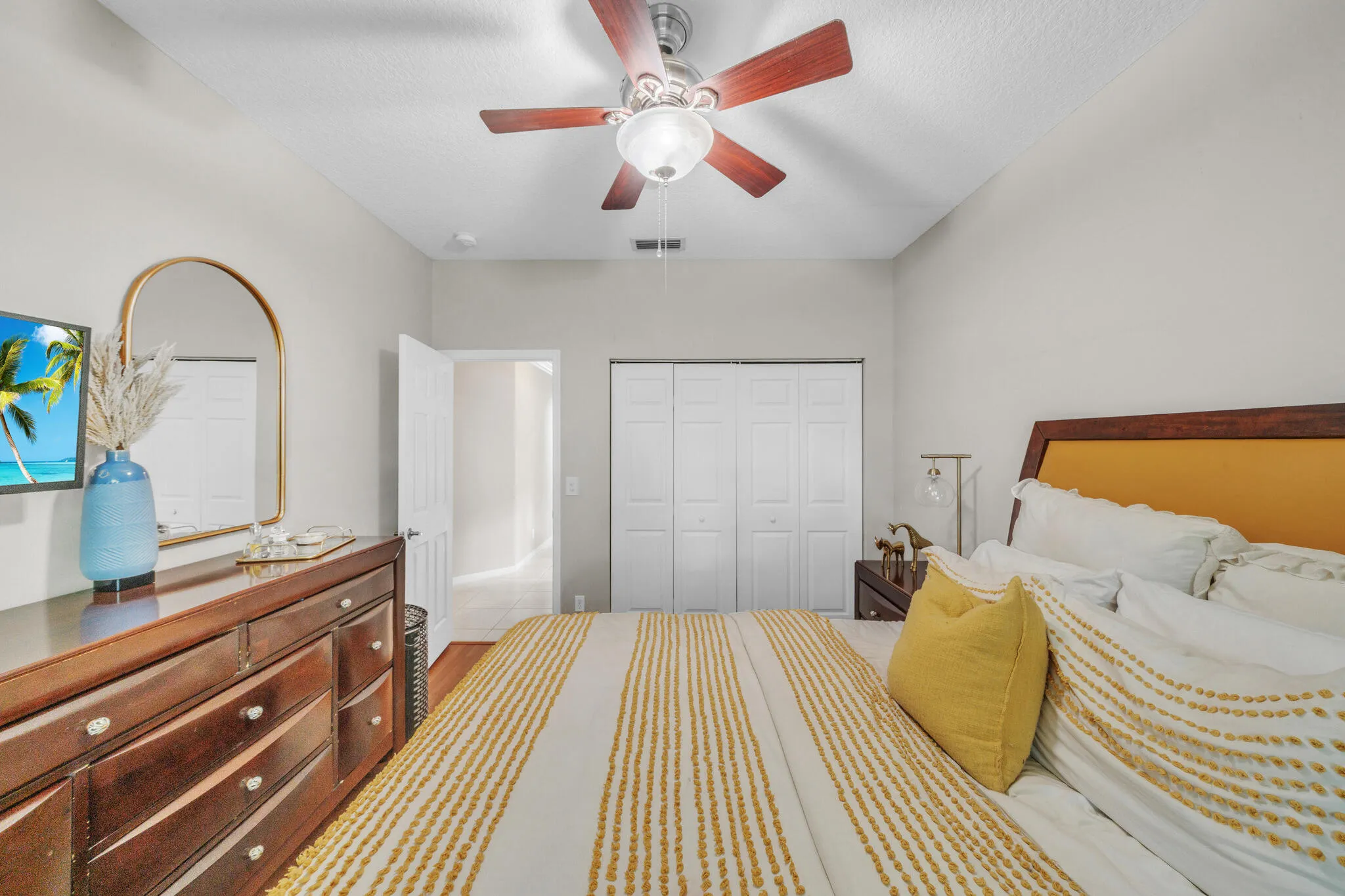21 Guest Bedroom B (2)