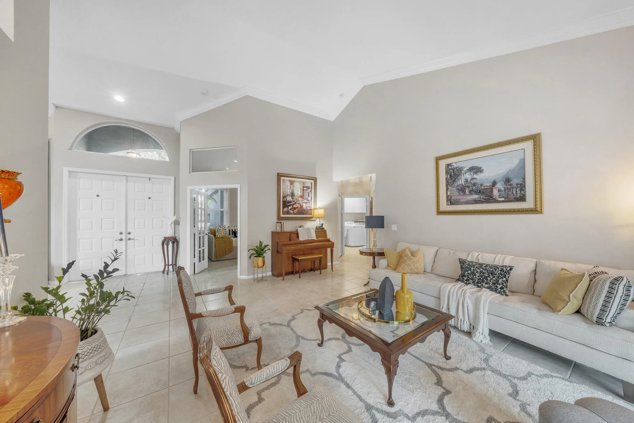6 Living Area