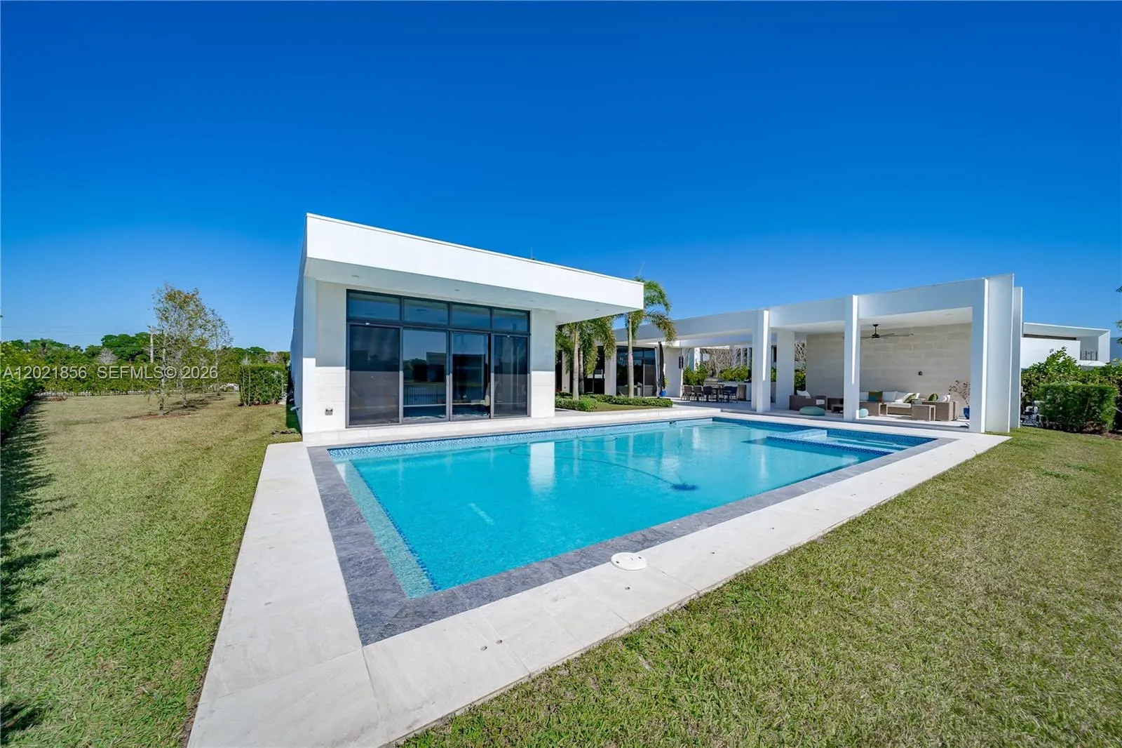 Property photo 188