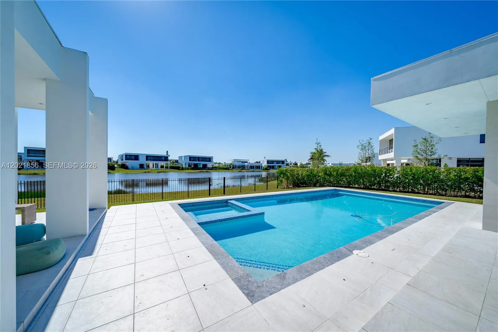 Property photo 194