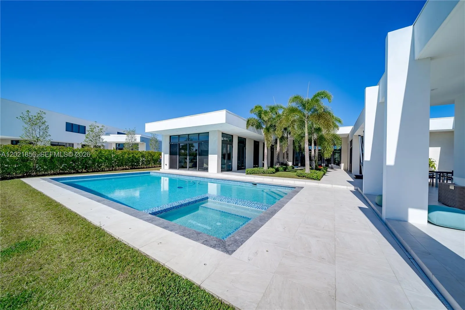 Property photo 180