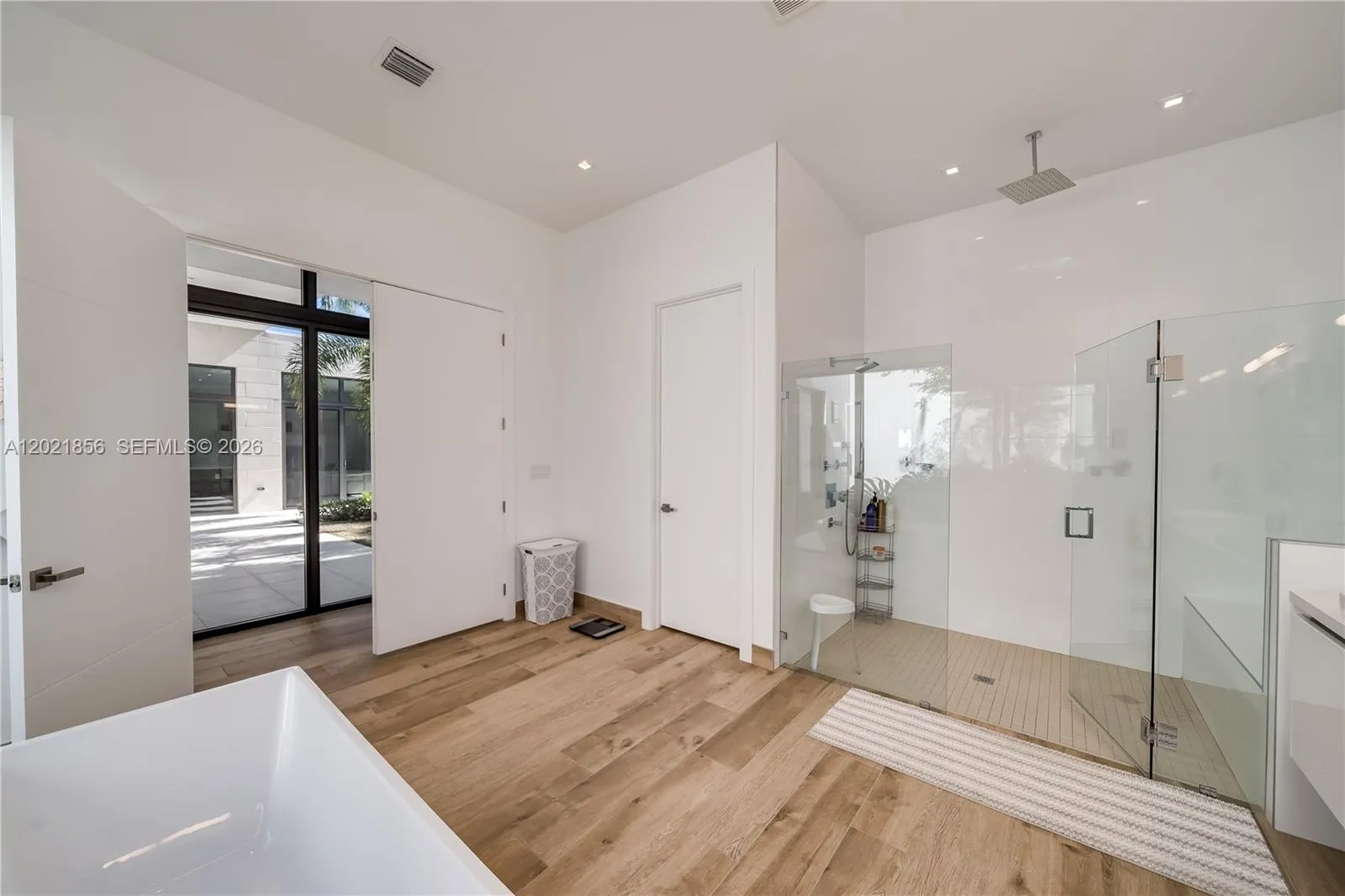 Property photo 94