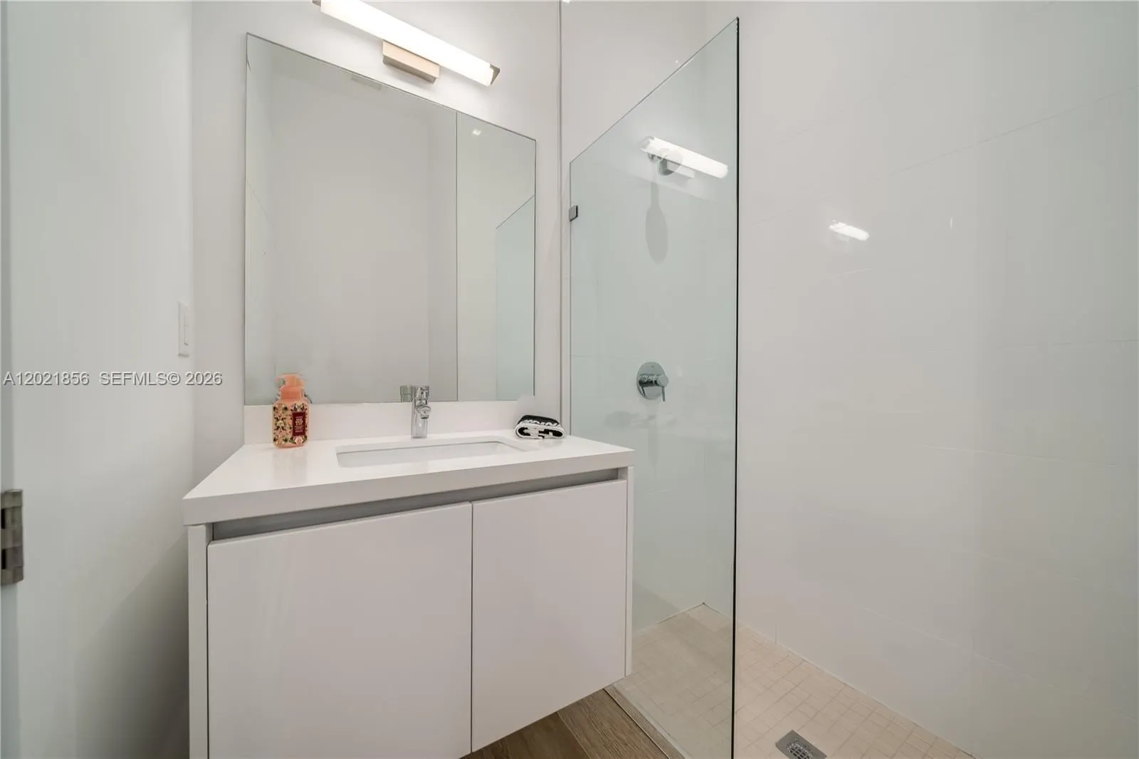 Property photo 116