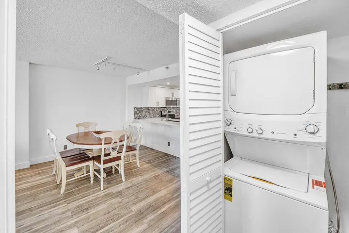 13 Laundry Closet
