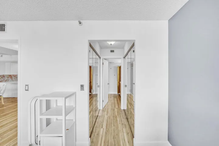 11 Primary Bathroom (1)