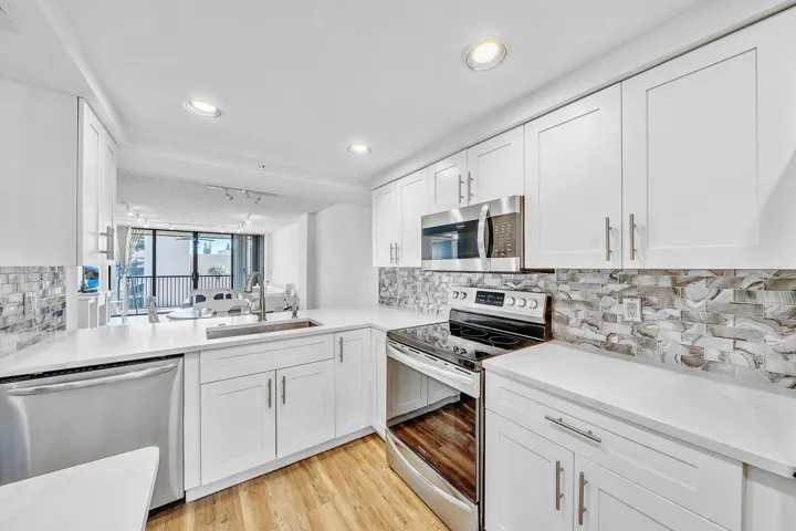 4 Kitchen (5)
