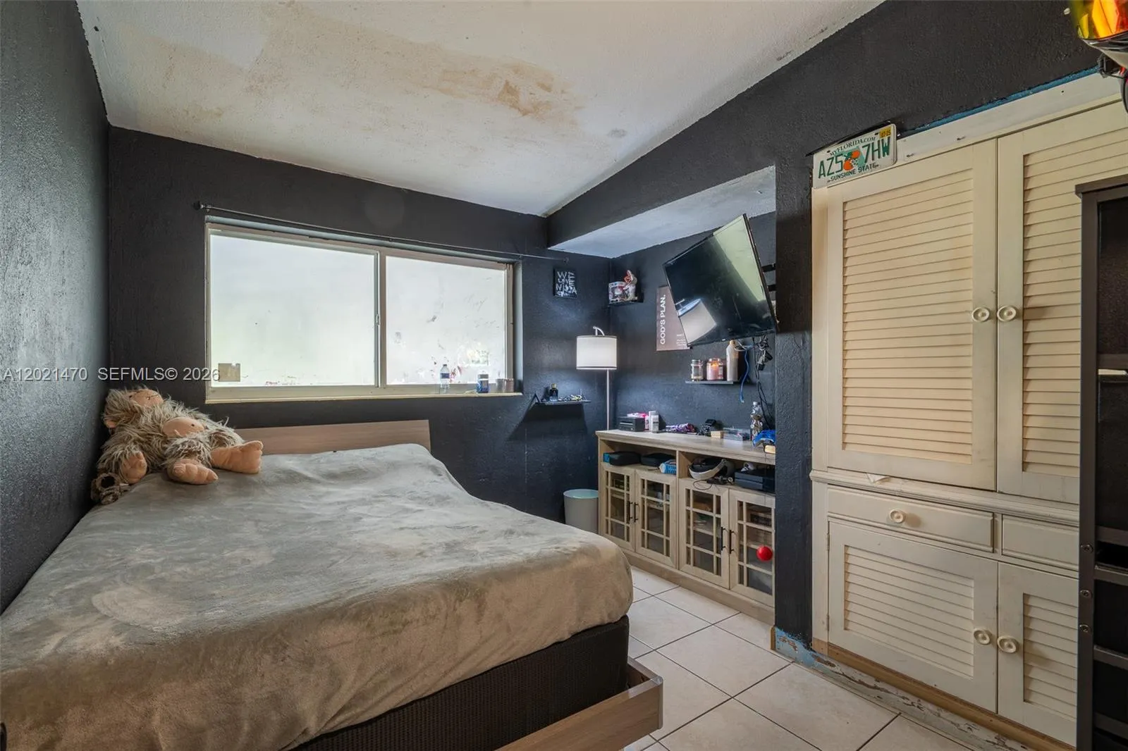 1st Bedroom