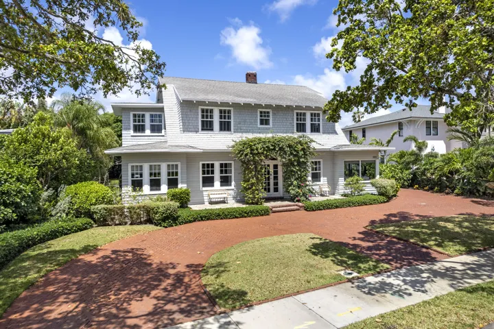 3109 Washington