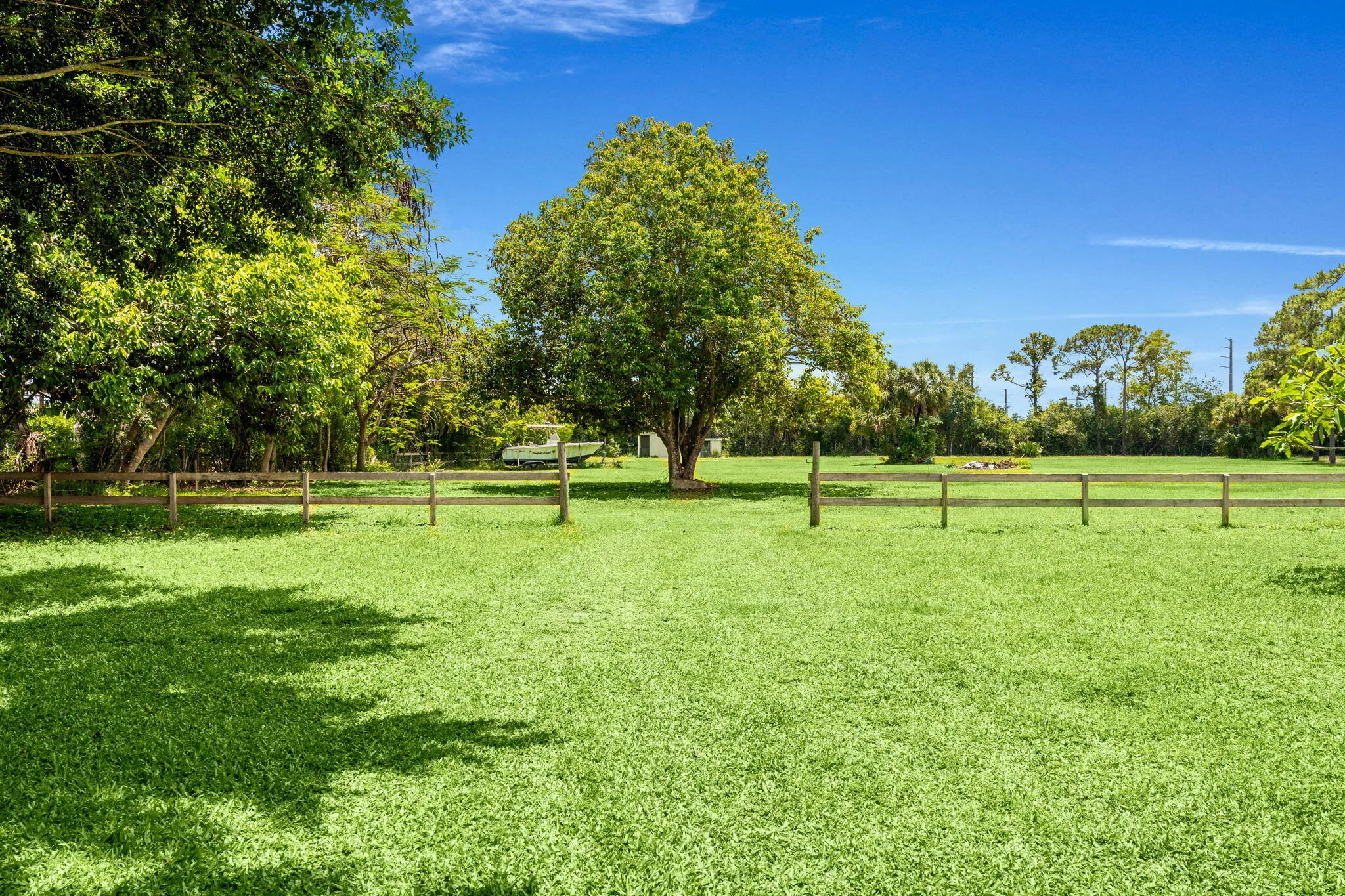 39-web-or-mls-A7406548
